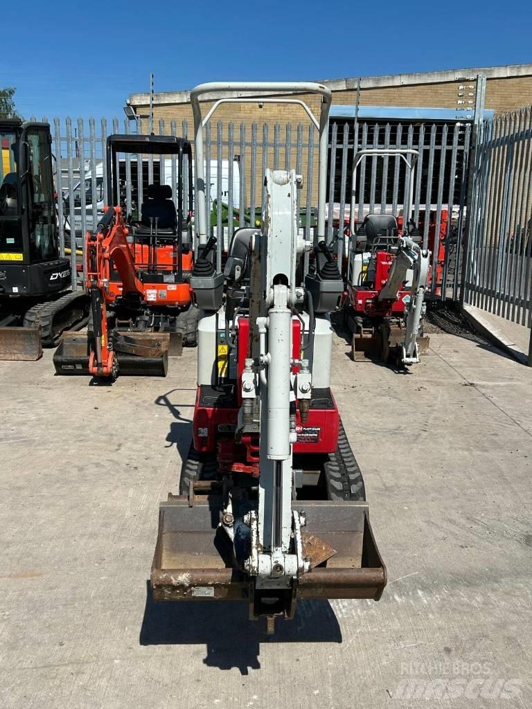 Takeuchi TB 210 R 소형 굴삭기 7톤 미만