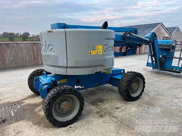 Genie Z45 /25 J 견인식 전동이동 리프트