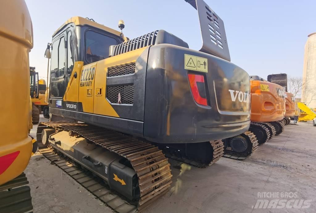 Volvo EC 220 대형 굴삭기 29톤 이상