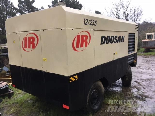 Doosan 12/235 콤푸레샤