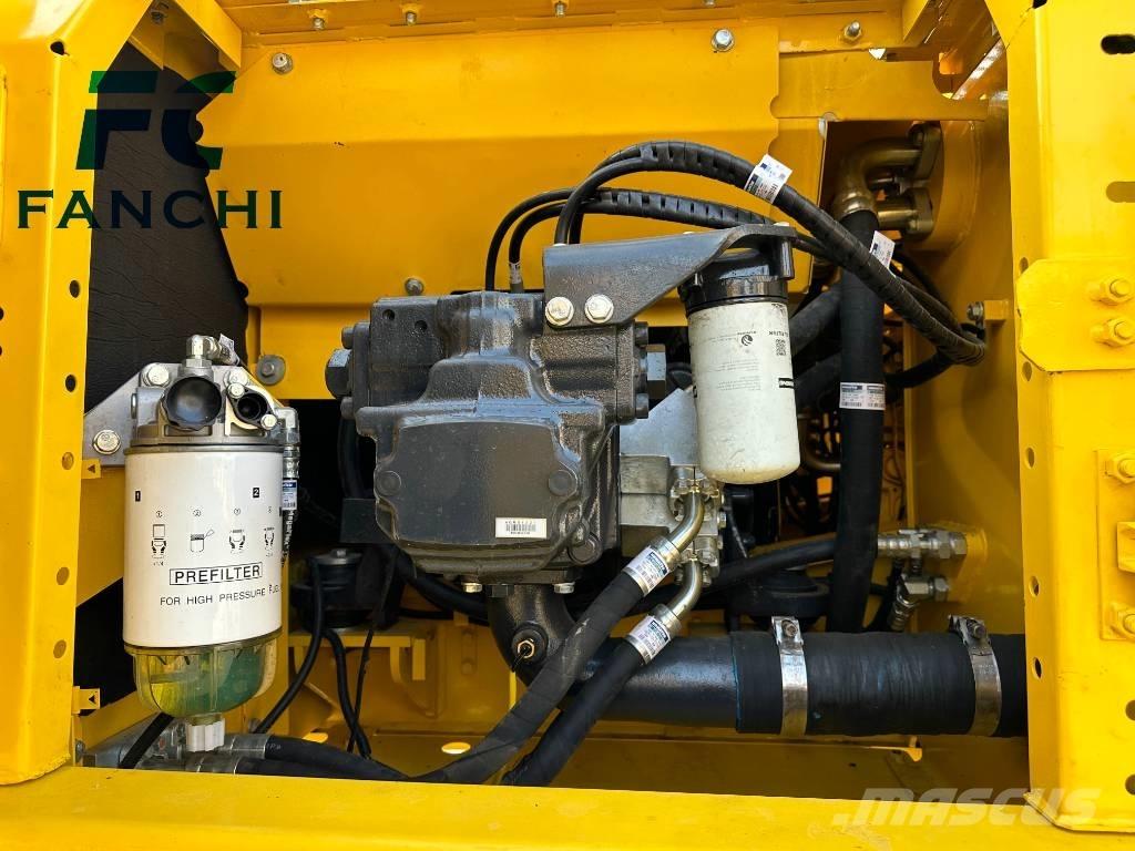 Komatsu PC 200-8 대형 굴삭기 29톤 이상