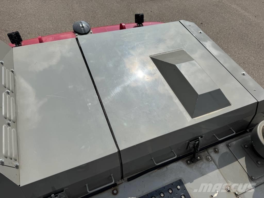 Hitachi ZX 350 LC-6 대형 굴삭기 29톤 이상