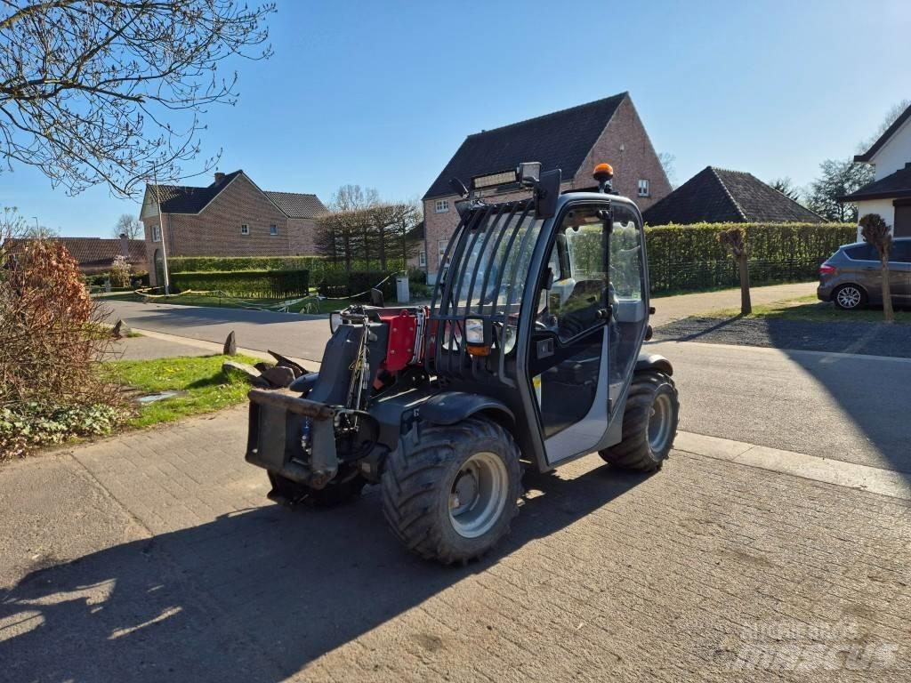 Weidemann T4512 농업용 텔레 핸들러