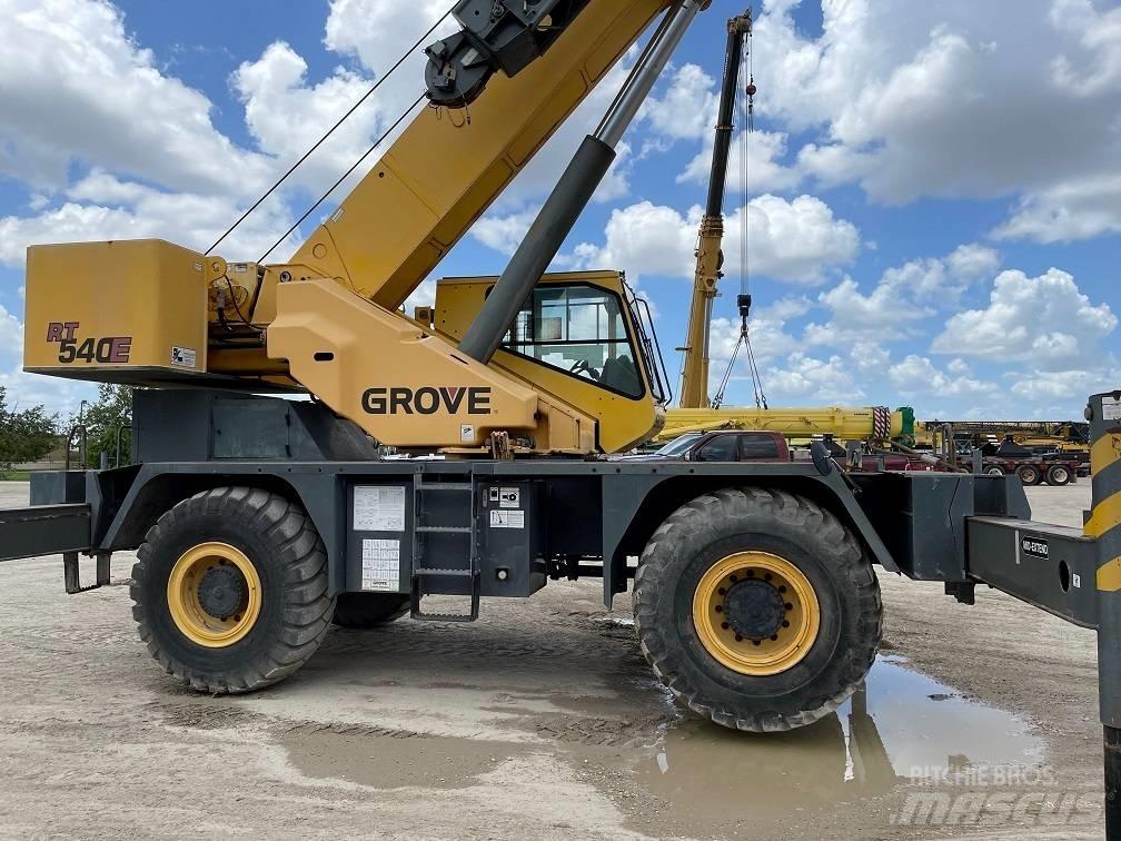 Grove RT 600 E R/T 크레인