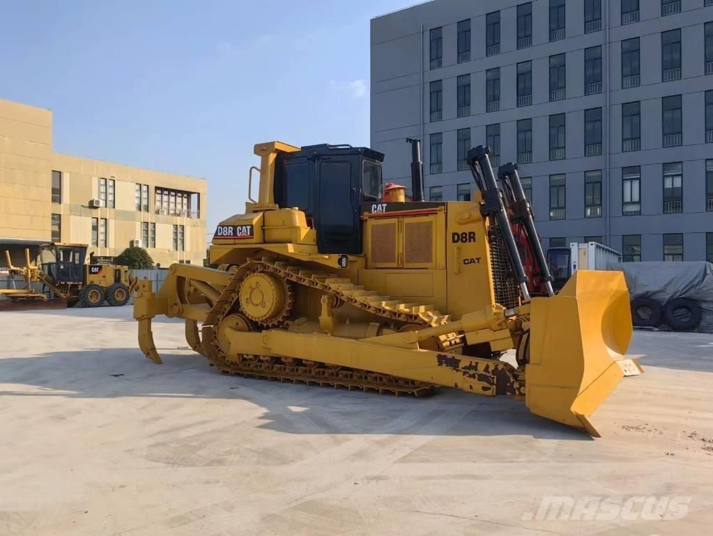 CAT D8R 크롤러 도저