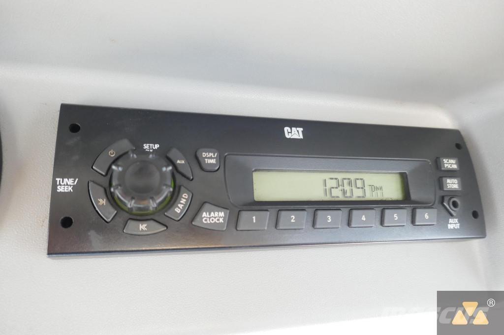 CAT D7E LGP 크롤러 도저