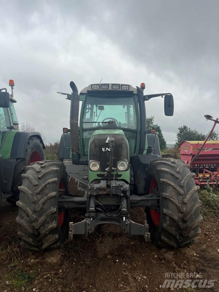 Fendt 718 트랙터