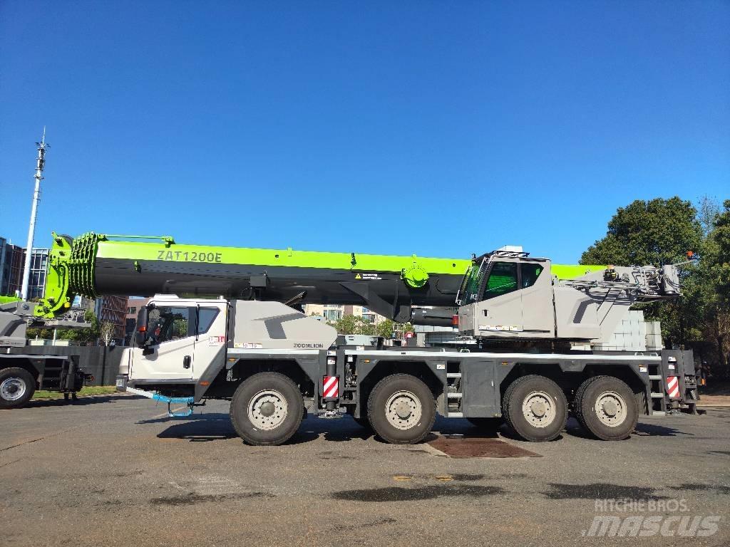 Zoomlion ZAT1200V753 A/T 크레인