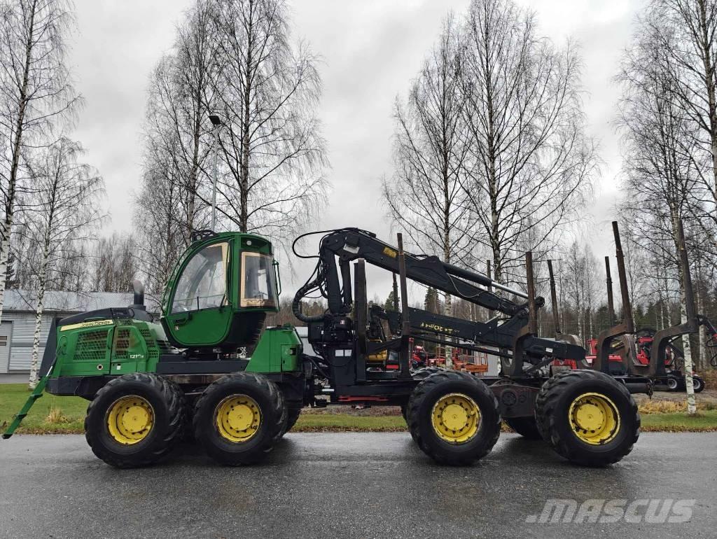 John Deere 1210 E 원목 포워더