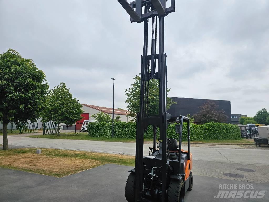 Doosan D 35 S-7 디젤 지게차