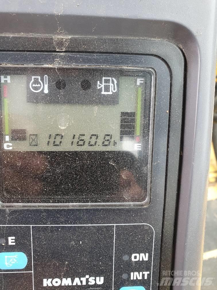 Komatsu PC78MR-6 소형 굴삭기 7톤 미만