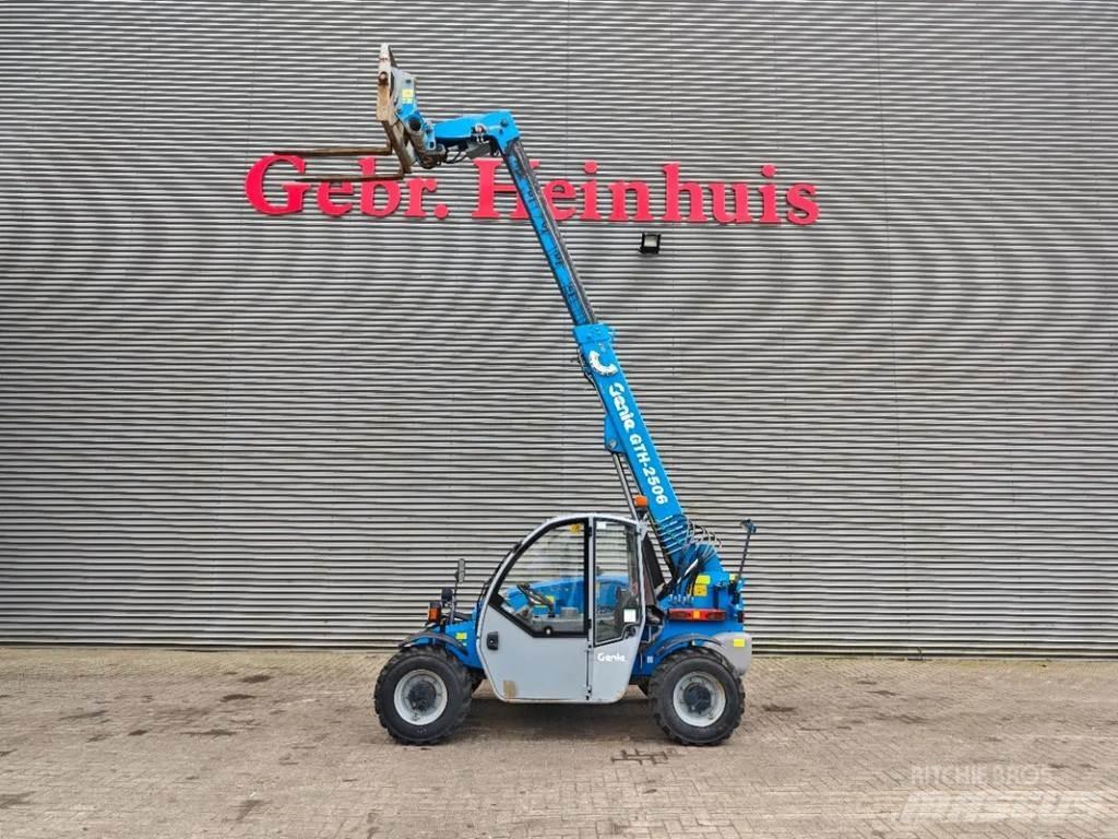 Genie GTH 2506 험지용 트럭