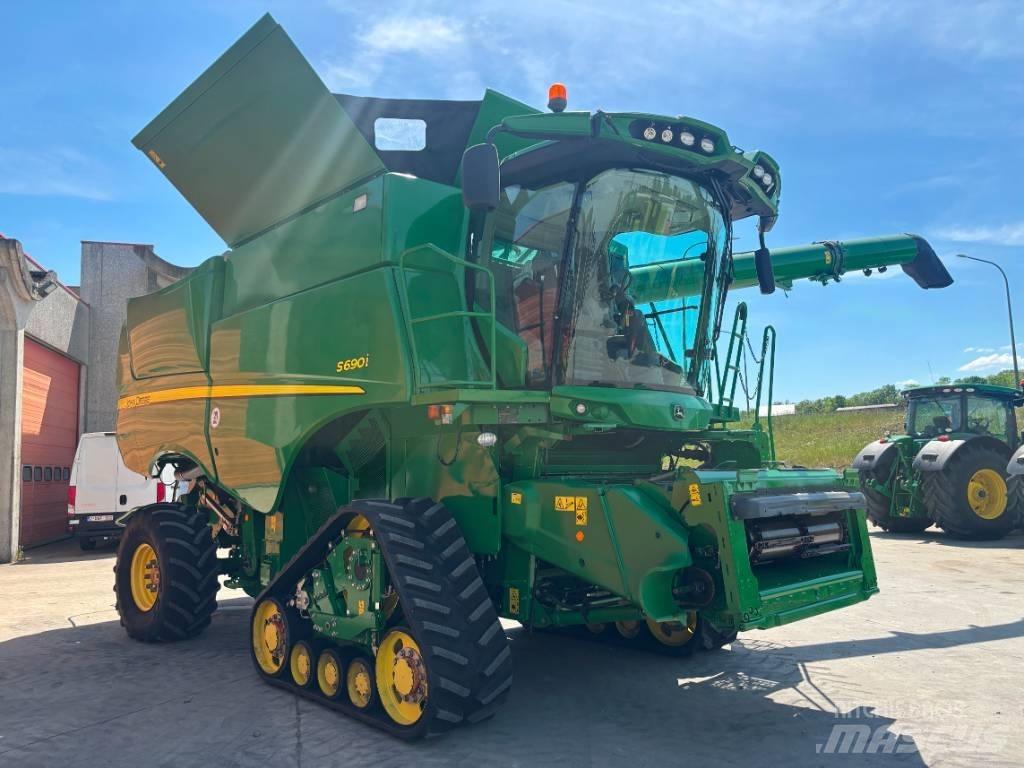 John Deere S 690 i 콤바인 수확기