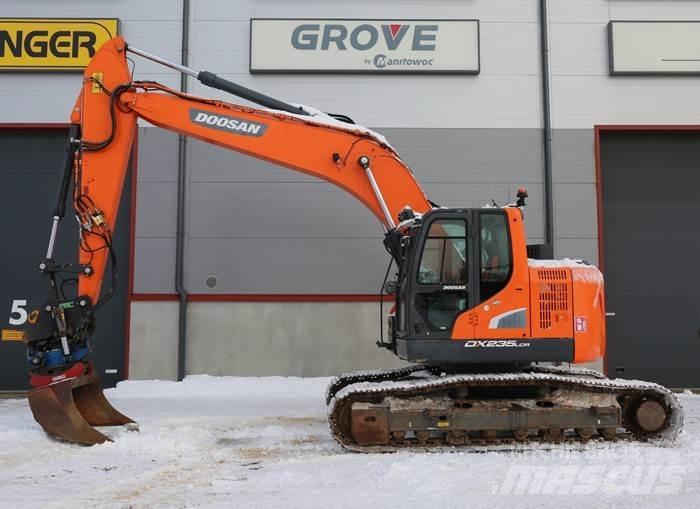 Doosan DX235LCR-5 대형 굴삭기 29톤 이상
