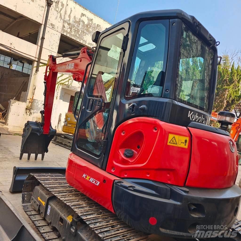 Kubota KX 163 소형 굴삭기 7톤 미만