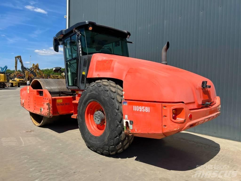 Dynapack CA6500D 싱글 드럼 롤러