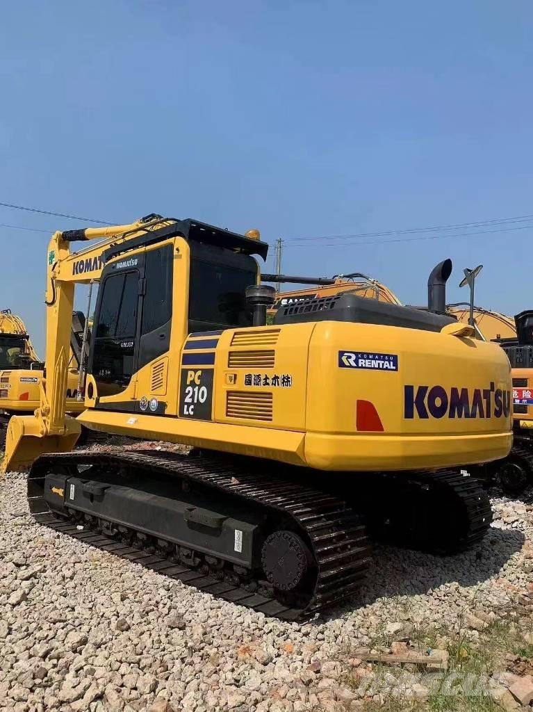 Komatsu PC 210 LC 대형 굴삭기 29톤 이상