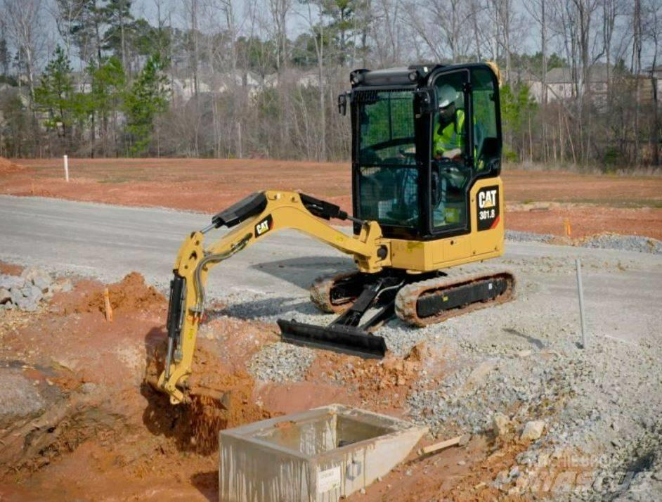 CAT 301.8 UTHYRES 소형 굴삭기 7톤 미만