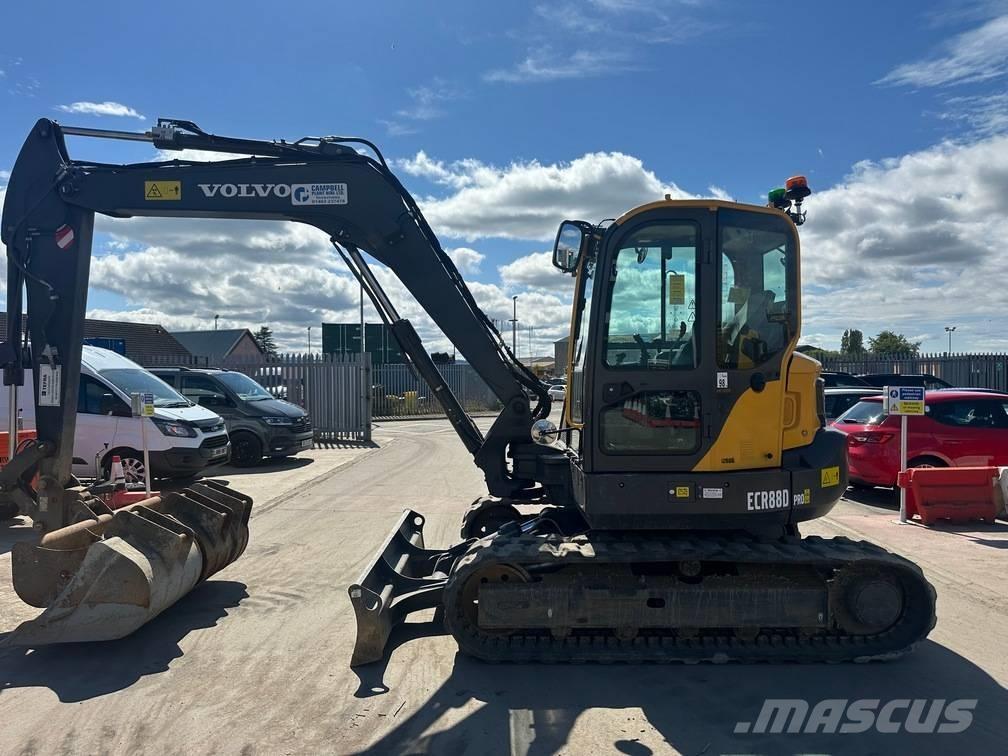 Volvo ECR 88 D 중형굴삭기 7톤-28톤