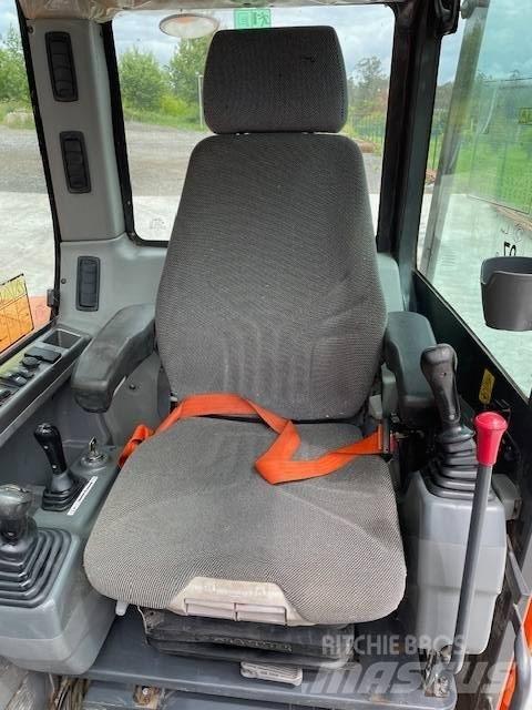 Doosan DX 63 소형 굴삭기 7톤 미만