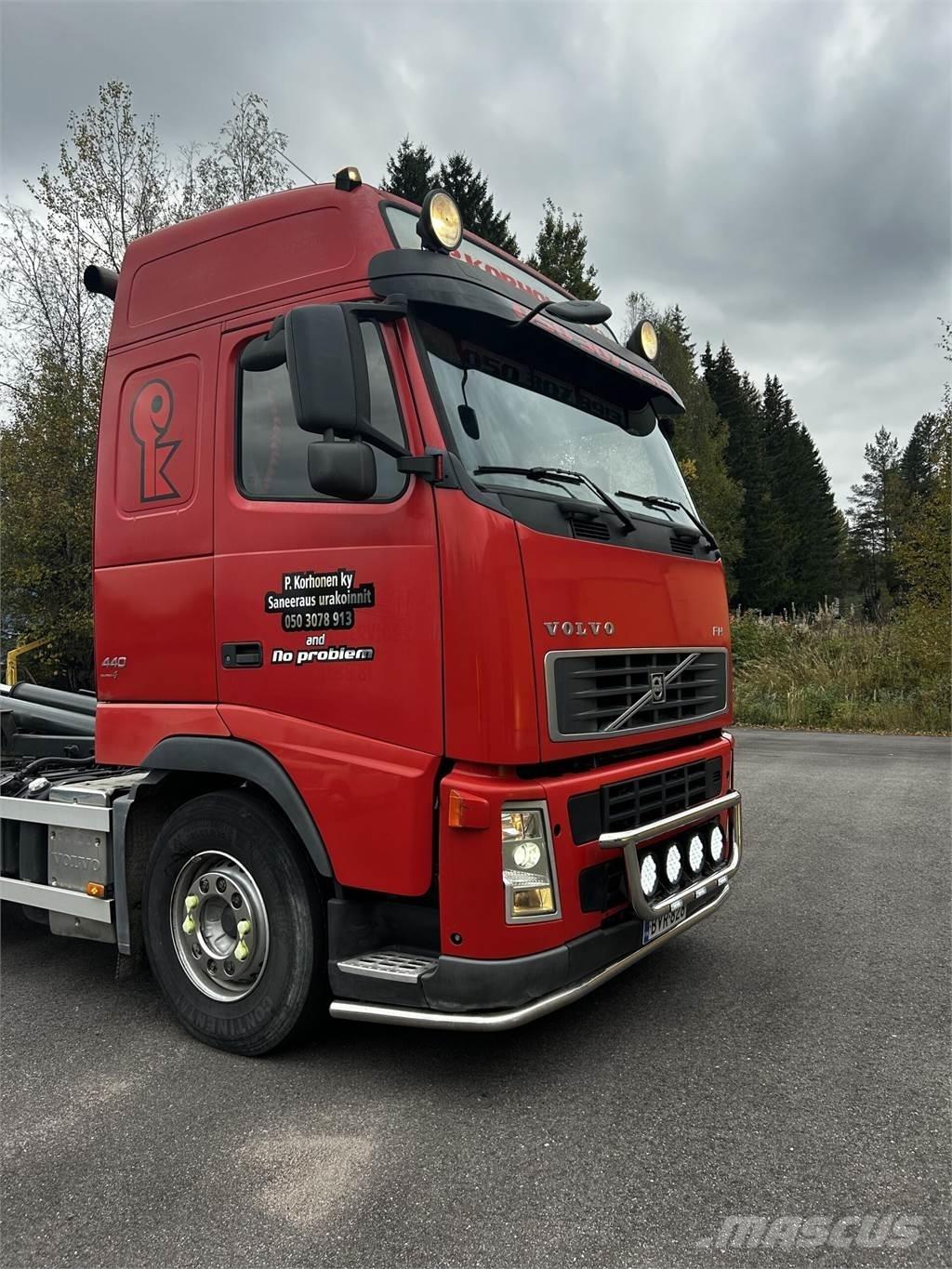 Volvo FH440 훅 리프트 트럭