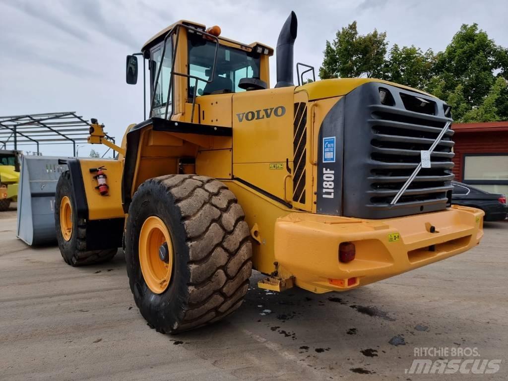 Volvo L 180 F  휠로우더