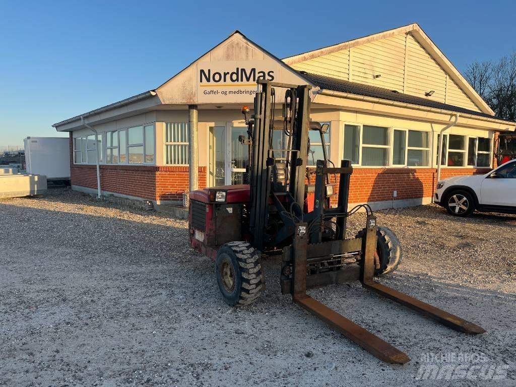 Moffett M4 25.3 디젤 지게차