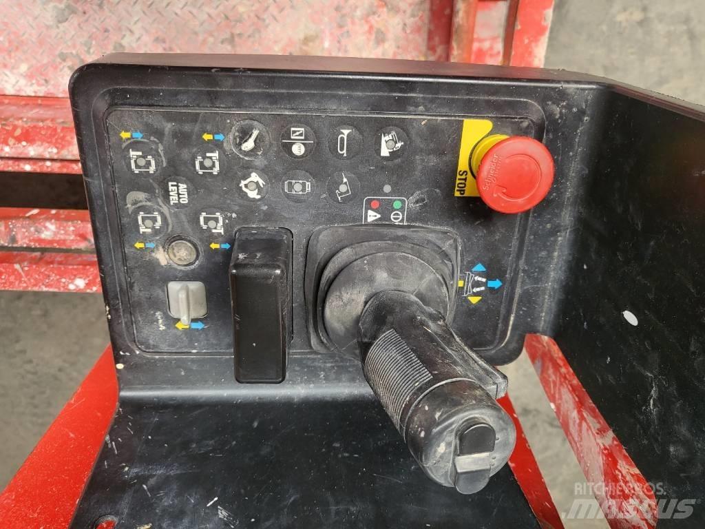 Genie GS3268RT 가위형 리프트
