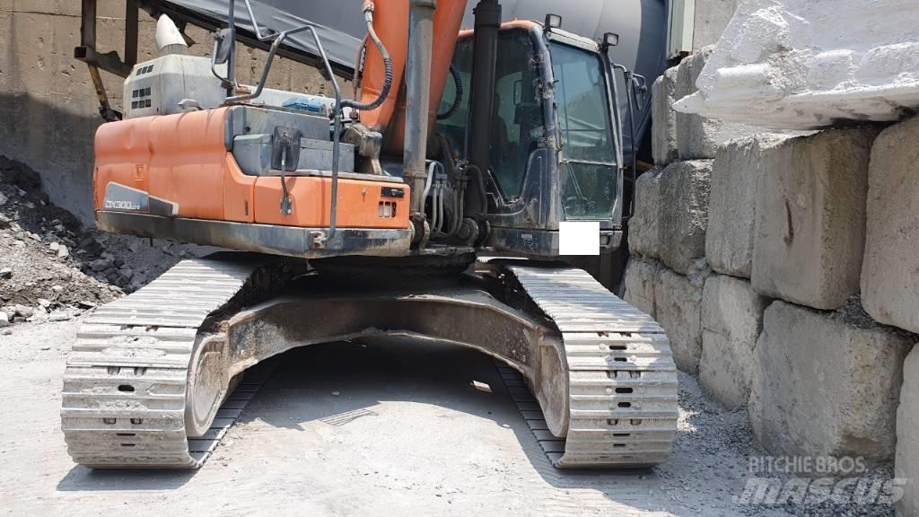 Doosan DX 300 LC-5 대형 굴삭기 29톤 이상