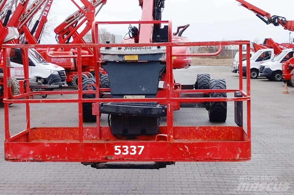 JLG 1250 AJP 관절형 전동이동 리프트