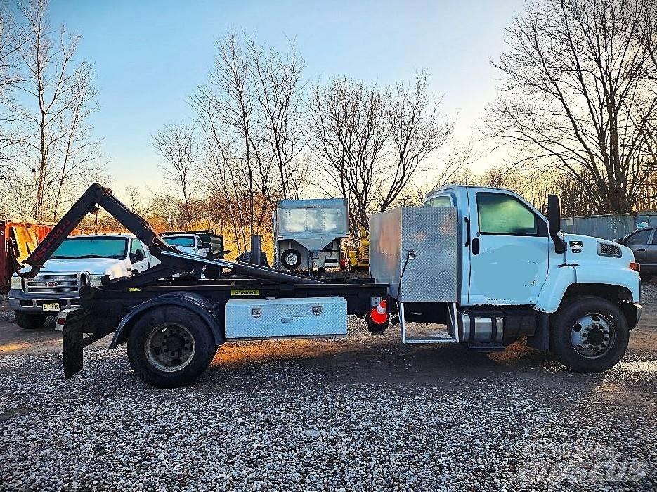 GMC 7500 훅 리프트 트럭