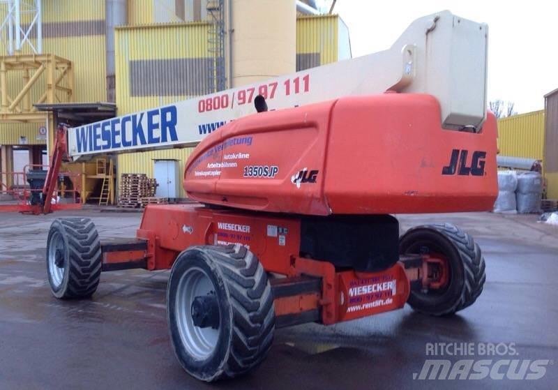 JLG 1350 SJP 견인식 전동이동 리프트