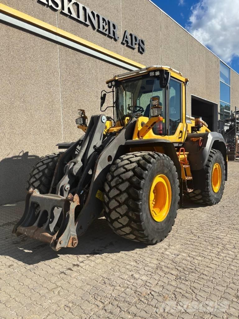 Volvo L 120 H  휠로우더