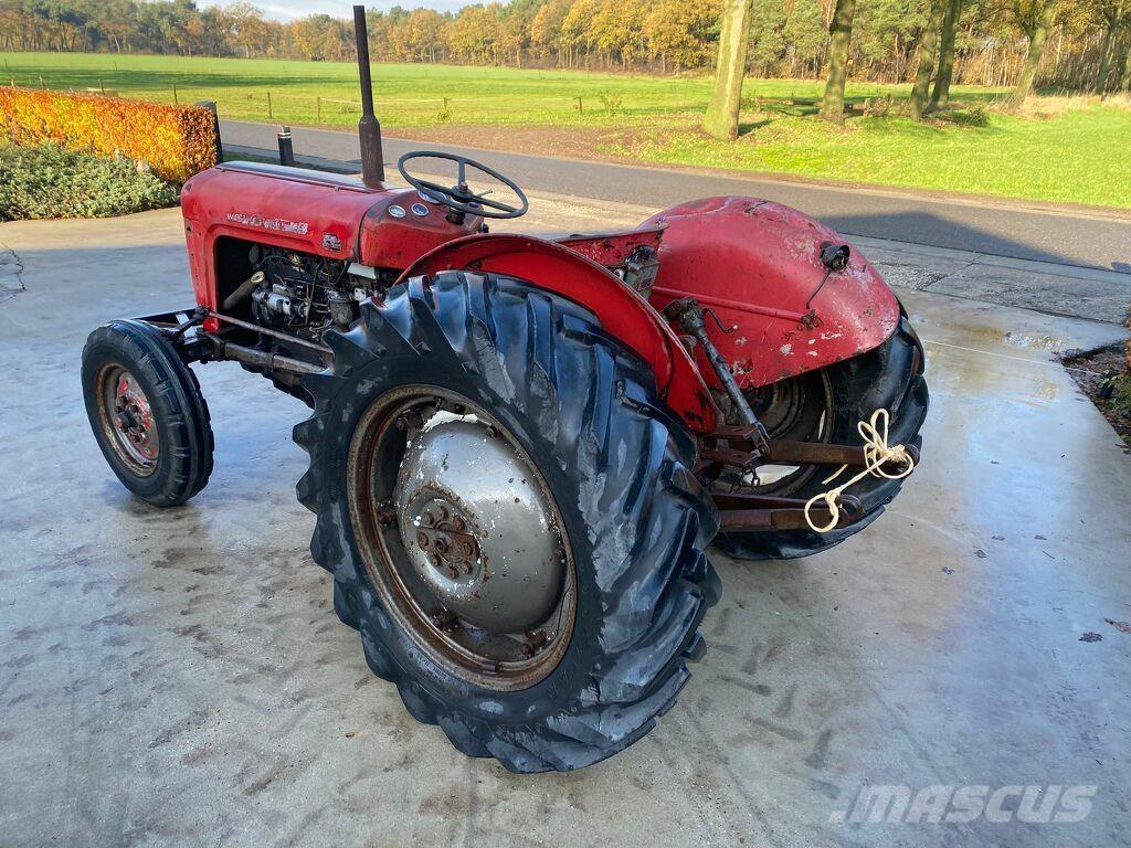 Massey Ferguson 35 트랙터