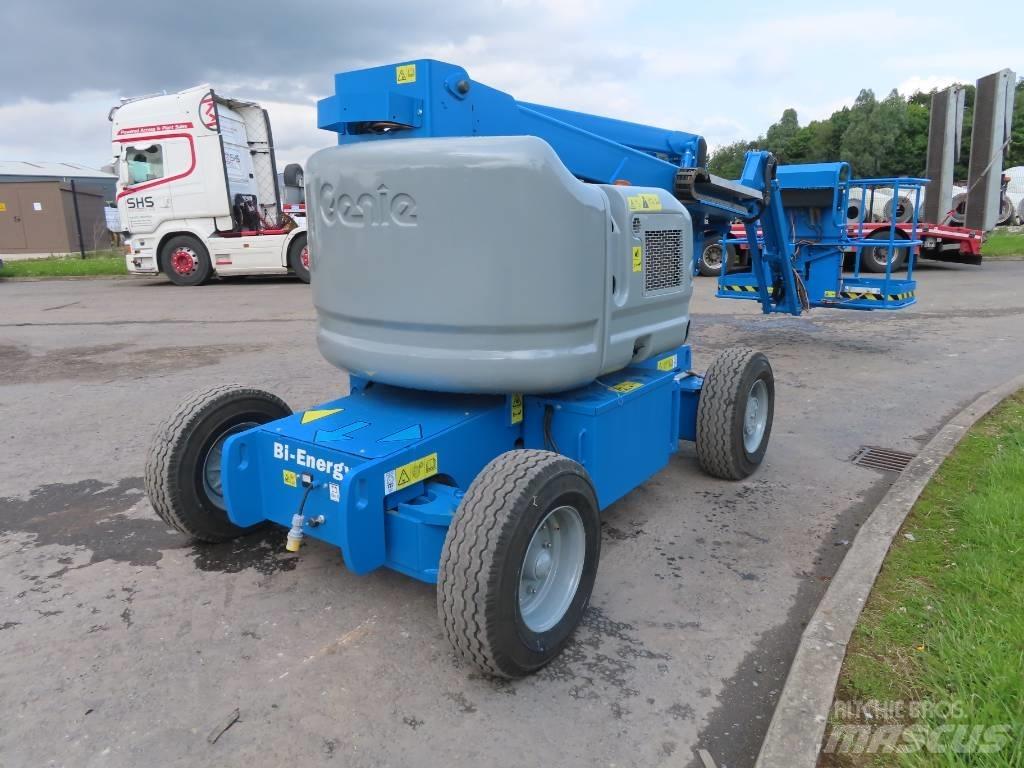 Genie Z 45/25 BI 관절형 전동이동 리프트