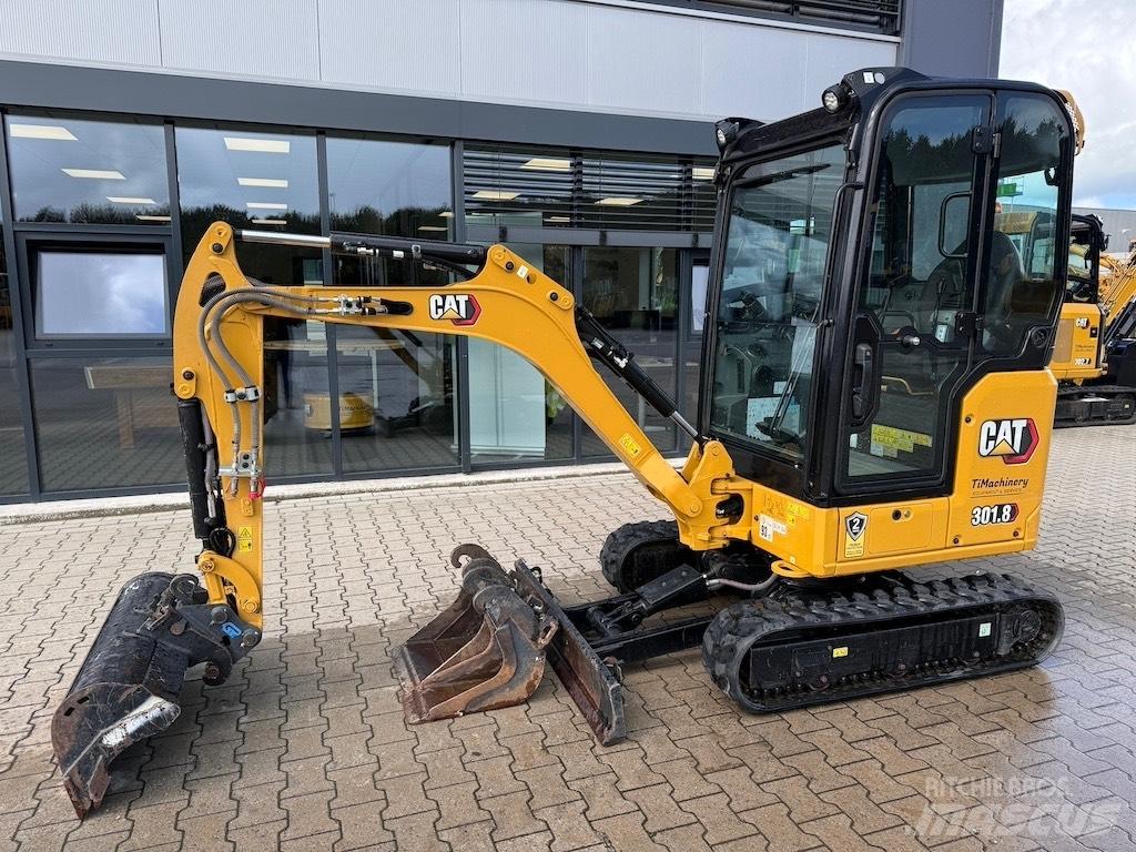CAT 301.8 소형 굴삭기 7톤 미만