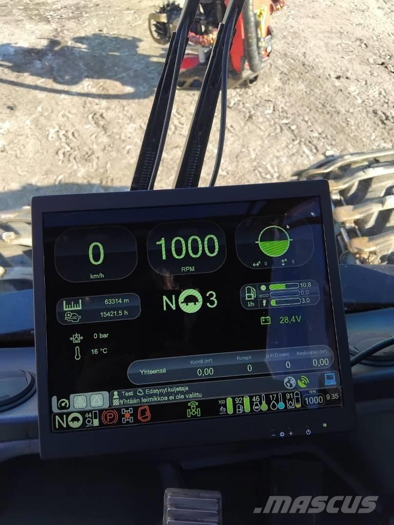 Komatsu 901XC 원목 하베스터