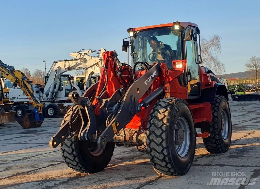 Volvo L 50 F  휠로우더