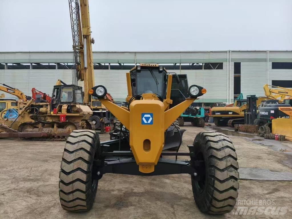 XCMG GR180 그레이더