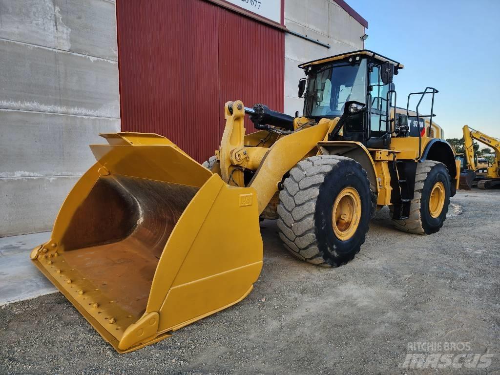 CAT 972 M  휠로우더
