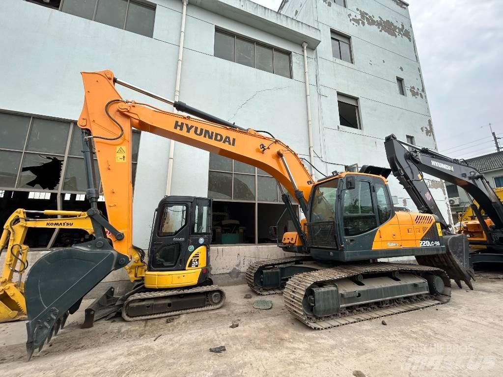 Hyundai 220LC-9 대형 굴삭기 29톤 이상