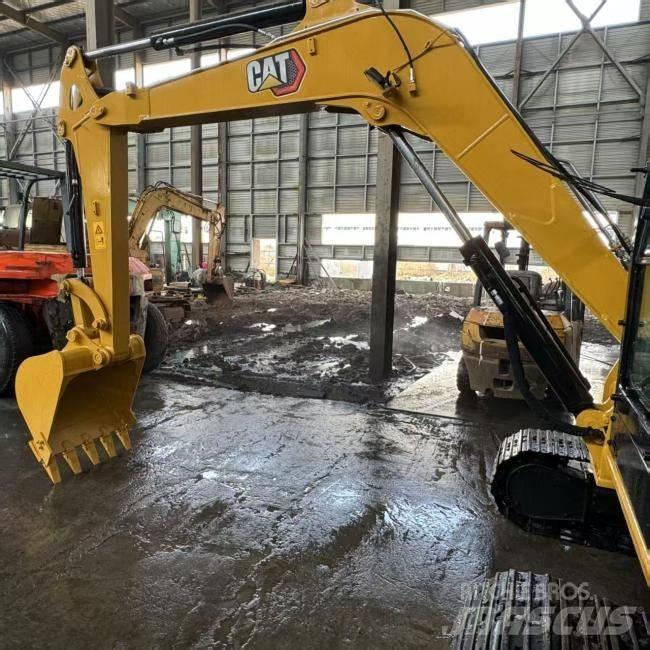 CAT 305.5 E 소형 굴삭기 7톤 미만