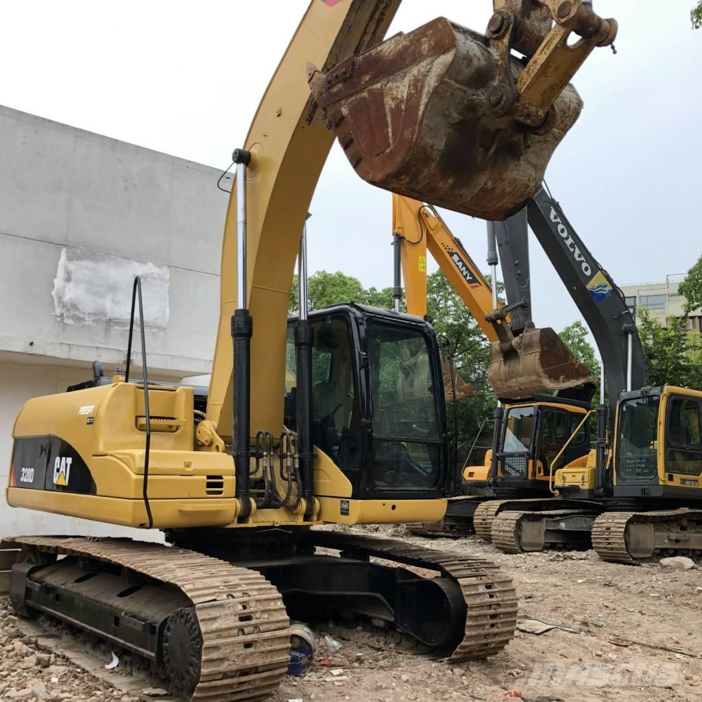 CAT 320 D 대형 굴삭기 29톤 이상