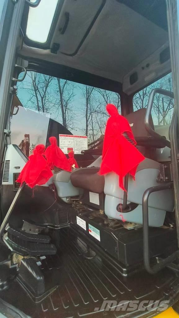 Komatsu PC 78 US 소형 굴삭기 7톤 미만