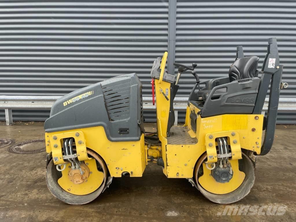 Bomag BW 90 AD-5 트윈 드럼 롤러