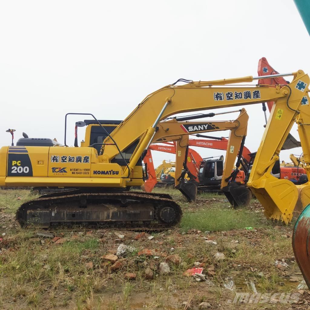 Komatsu PC200-8 대형 굴삭기 29톤 이상