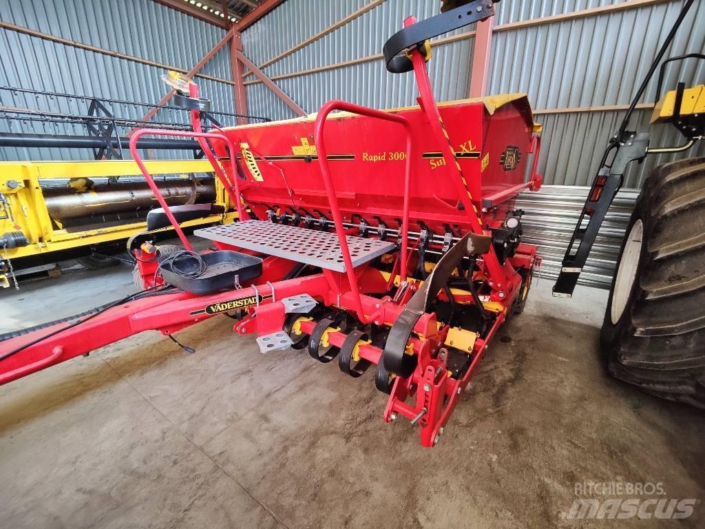 Väderstad Rapid300C 드릴