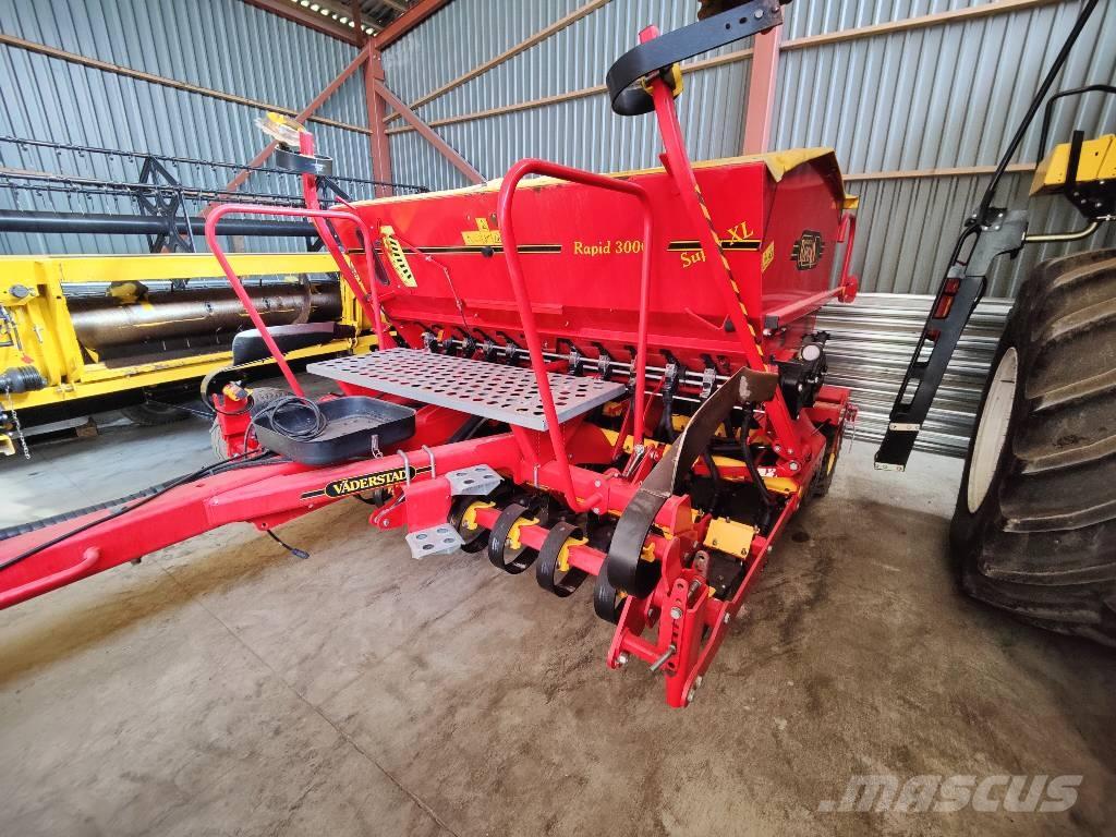 Väderstad Rapid300C 드릴