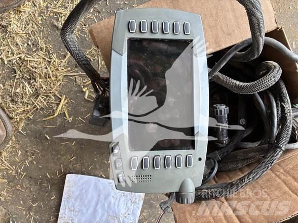 Agco 7430 각형 곤포기