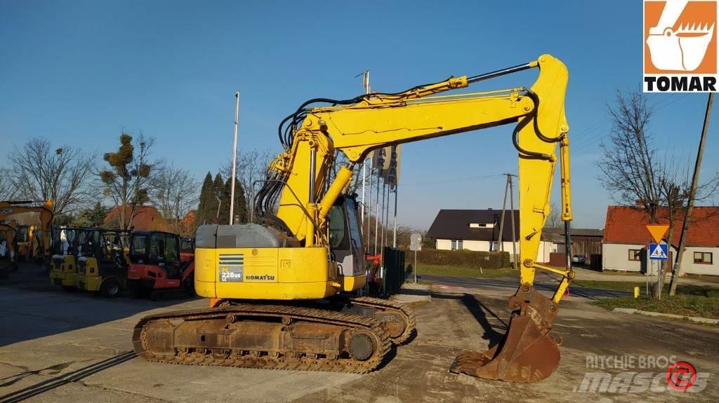 Komatsu PC228 대형 굴삭기 29톤 이상